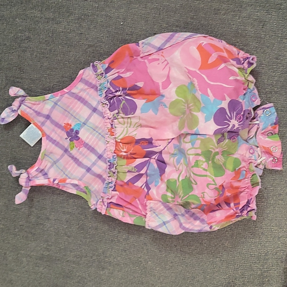 Infant body suit